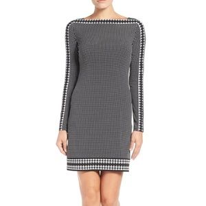 MICHAEL Michael Kors Hargett Border Print Long Sleeve Shift Dress | Size Small